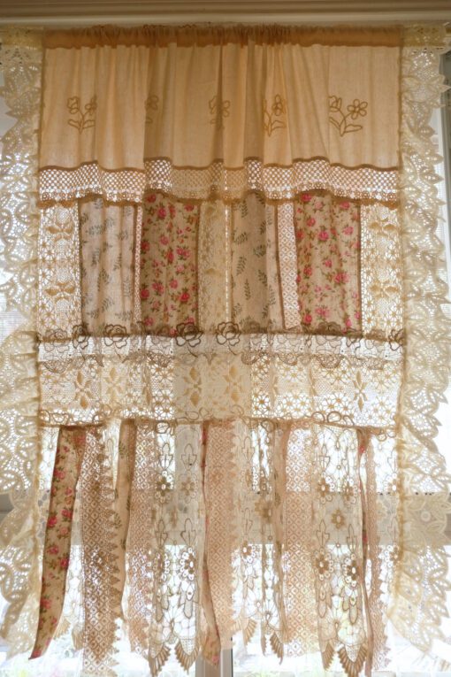 BOHO Country Cottage Farmhouse Vtg. Lace Fringed Curtain