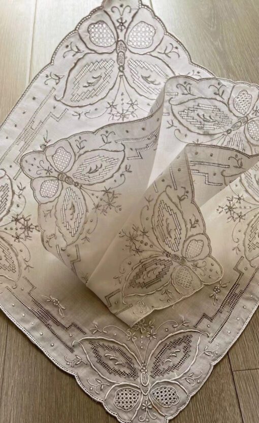 Chaozhou Embroidery Handkerchief