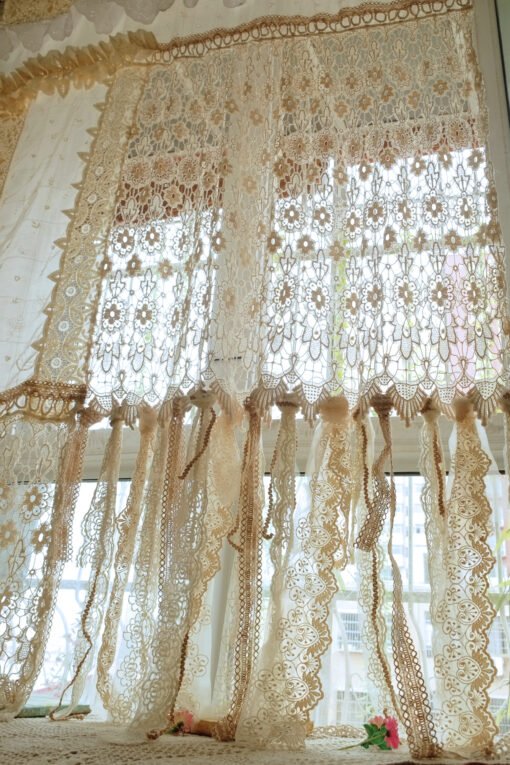 Vintage Lace Fringed Curtain Valance