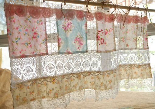 Decorative Floral Insulated Blackout Curtain Panel in Elegant Style